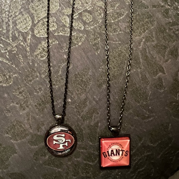 💙 2 for $20 - Bundle of SF Giants and SF 49ers necklaces - Picture 2 of 5